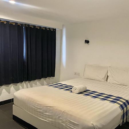 Taman Unique Hotel סנגיגי מראה חיצוני תמונה