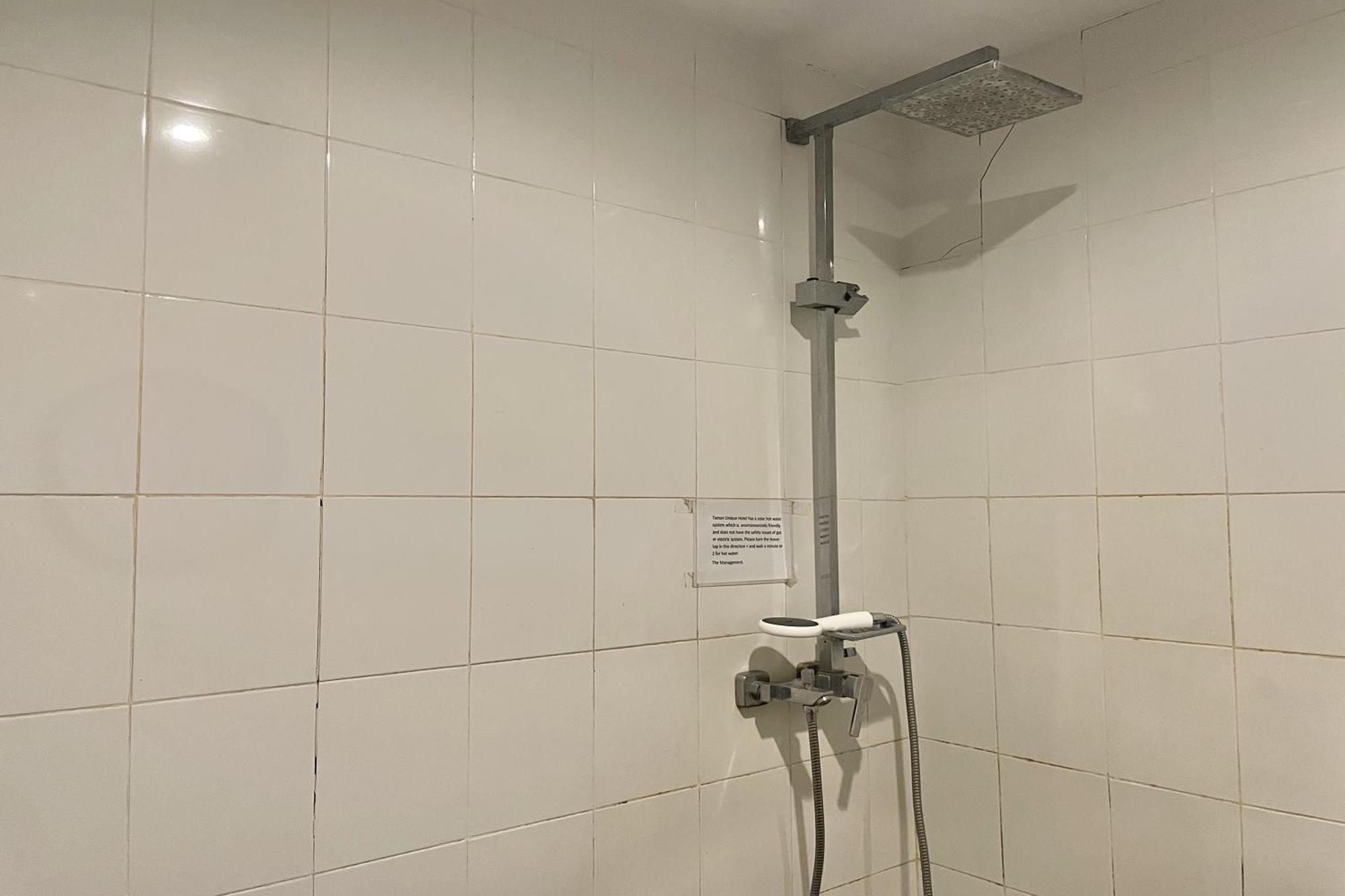 Taman Unique Hotel סנגיגי מראה חיצוני תמונה