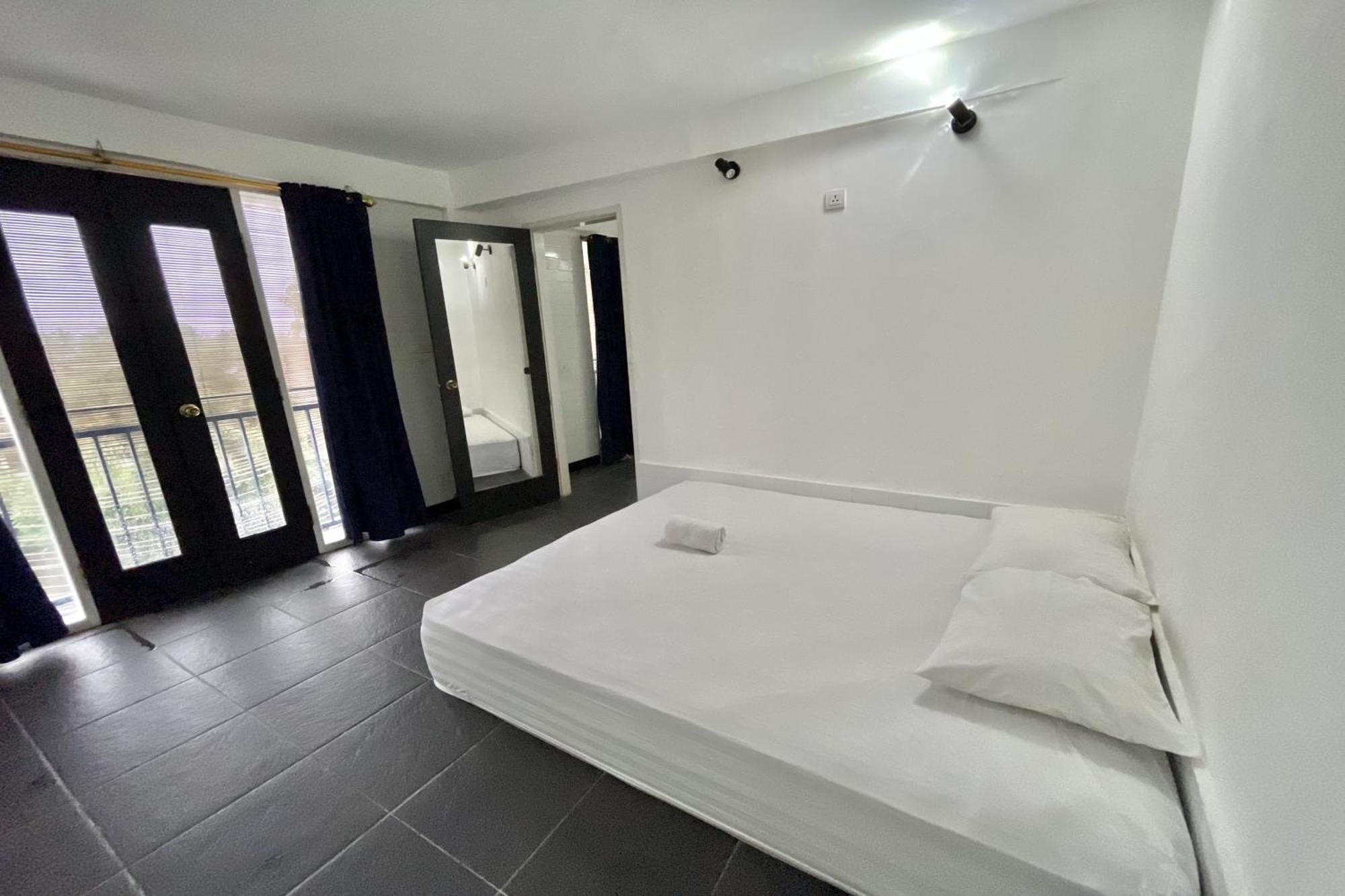 Taman Unique Hotel סנגיגי מראה חיצוני תמונה