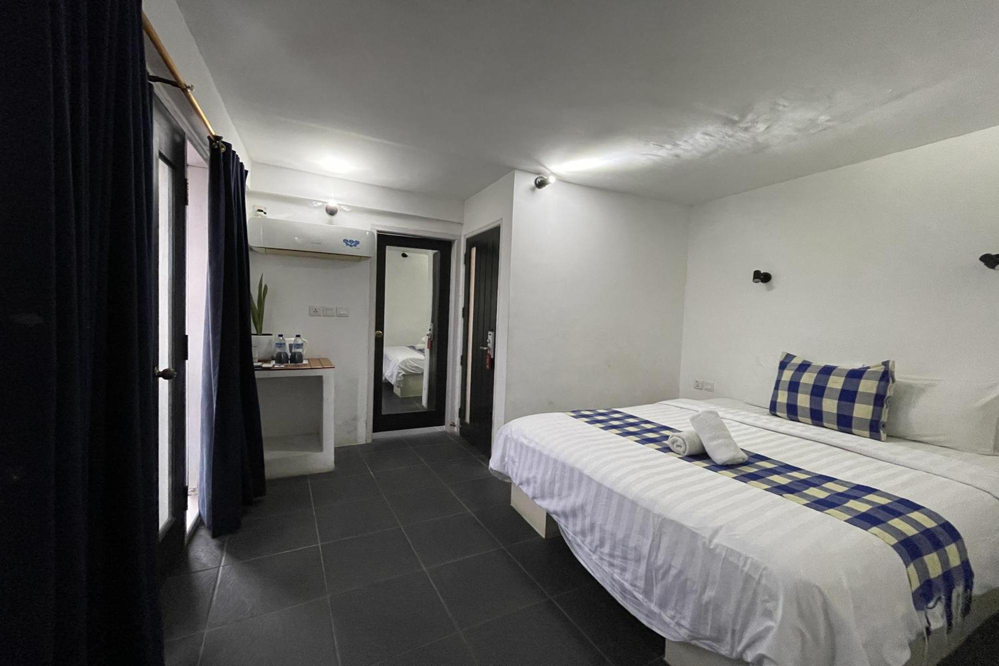 Taman Unique Hotel סנגיגי מראה חיצוני תמונה