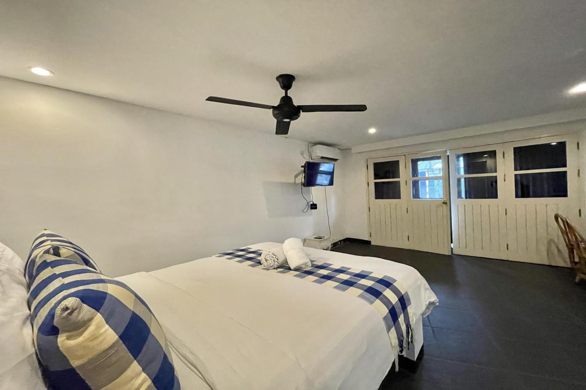 Taman Unique Hotel סנגיגי מראה חיצוני תמונה