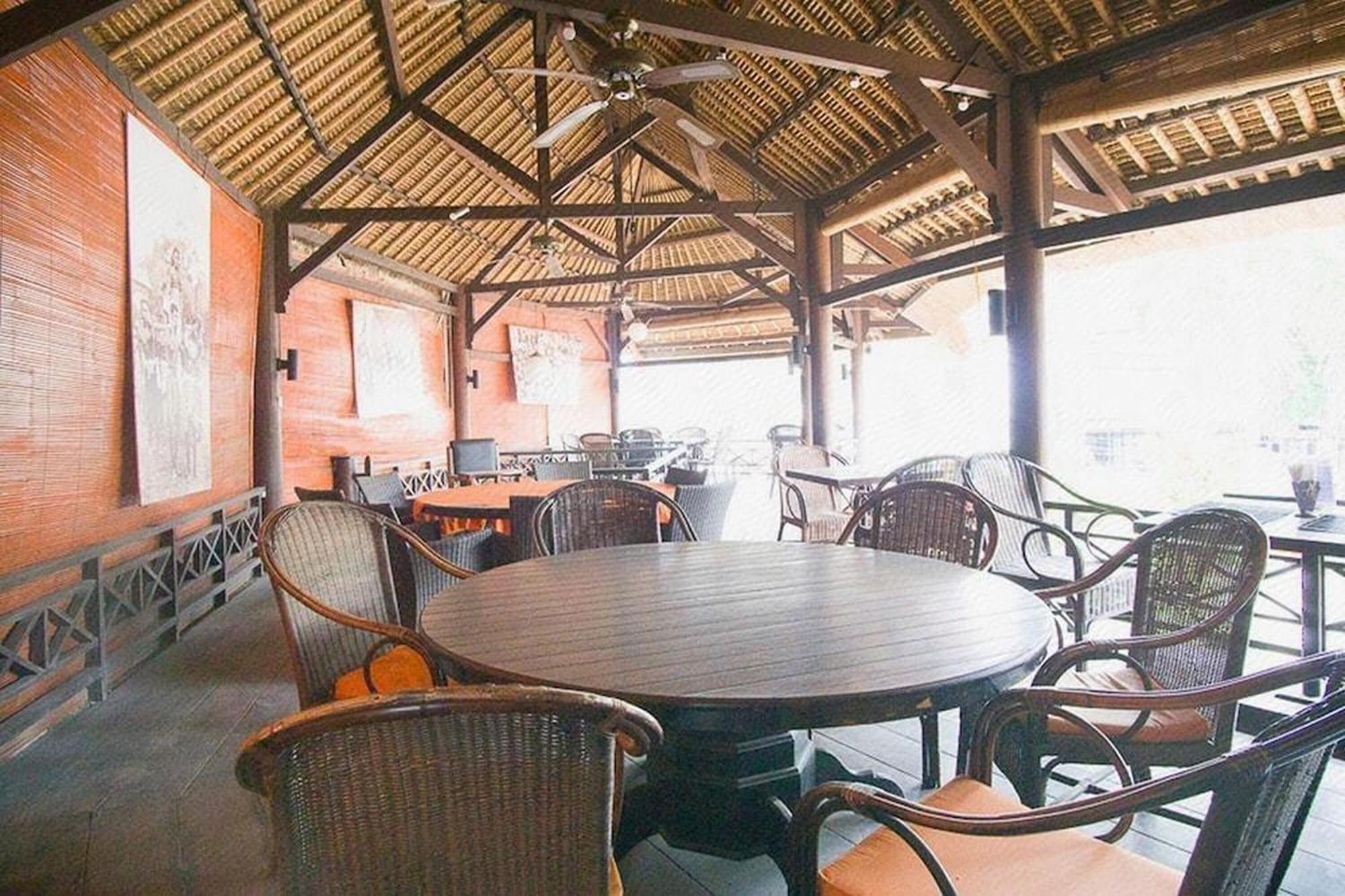 Taman Unique Hotel סנגיגי מראה חיצוני תמונה