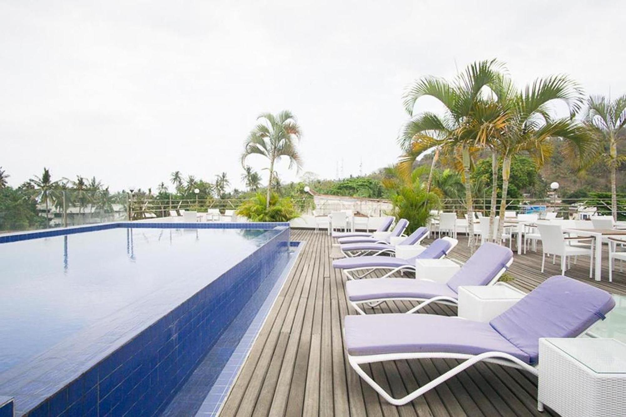 Taman Unique Hotel סנגיגי מראה חיצוני תמונה