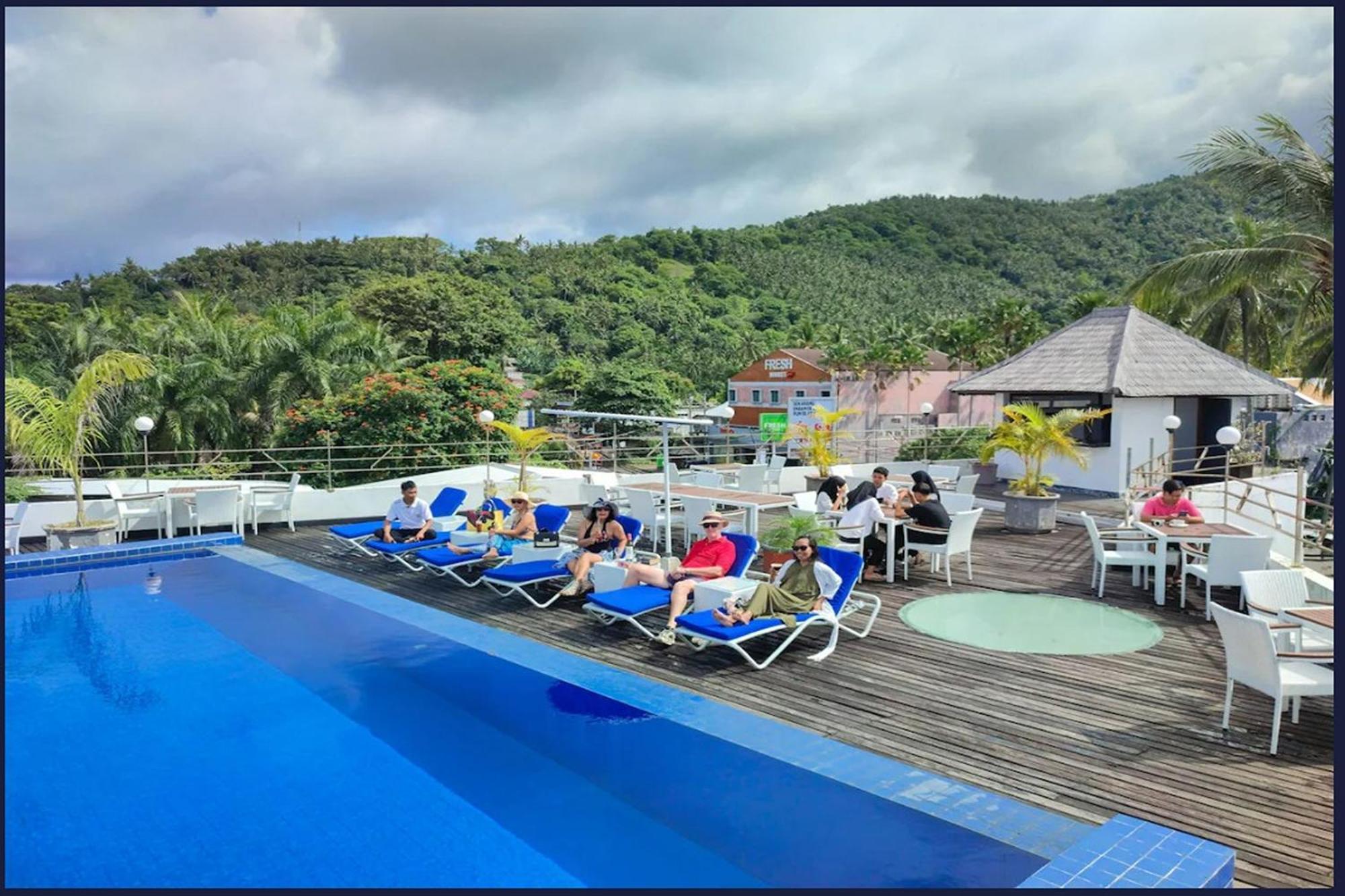 Taman Unique Hotel סנגיגי מראה חיצוני תמונה