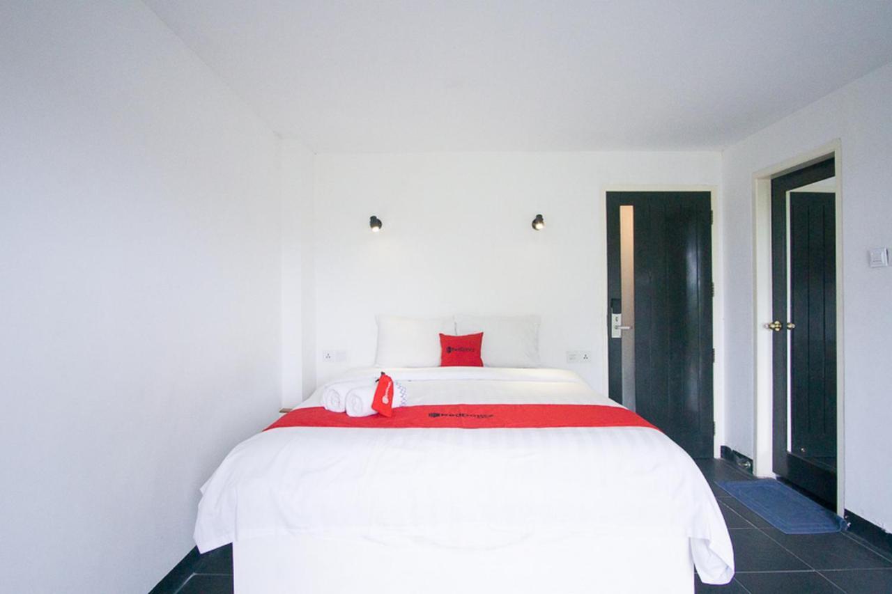 Taman Unique Hotel סנגיגי מראה חיצוני תמונה